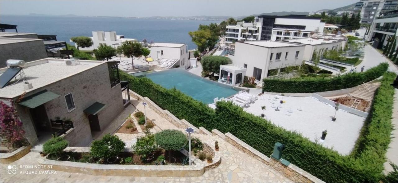 Matthews Beach House Vlore Exterior photo