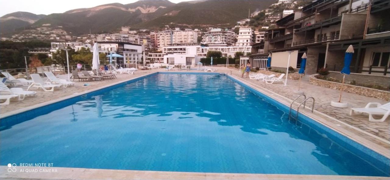 Matthews Beach House Vlore Exterior photo